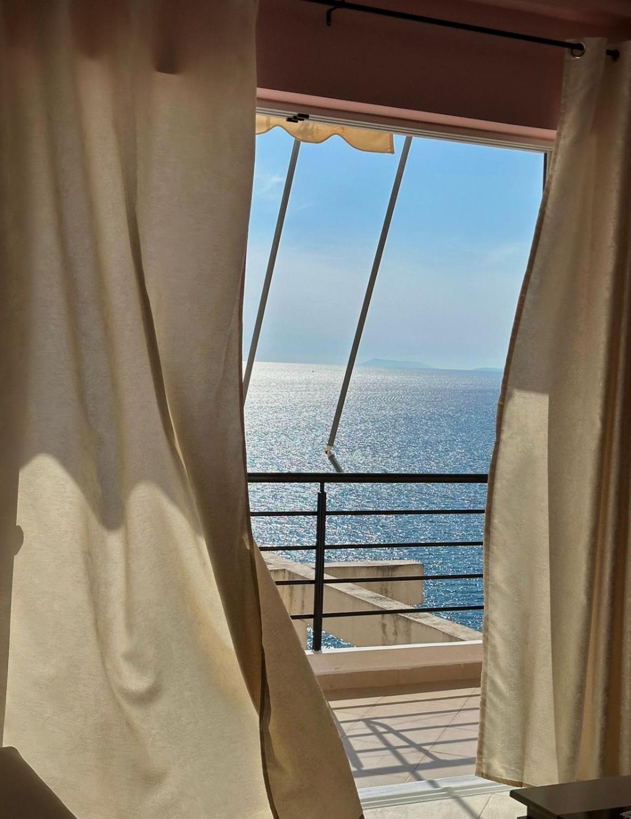 Esmeralda Apartaments Sarandë Exterior foto